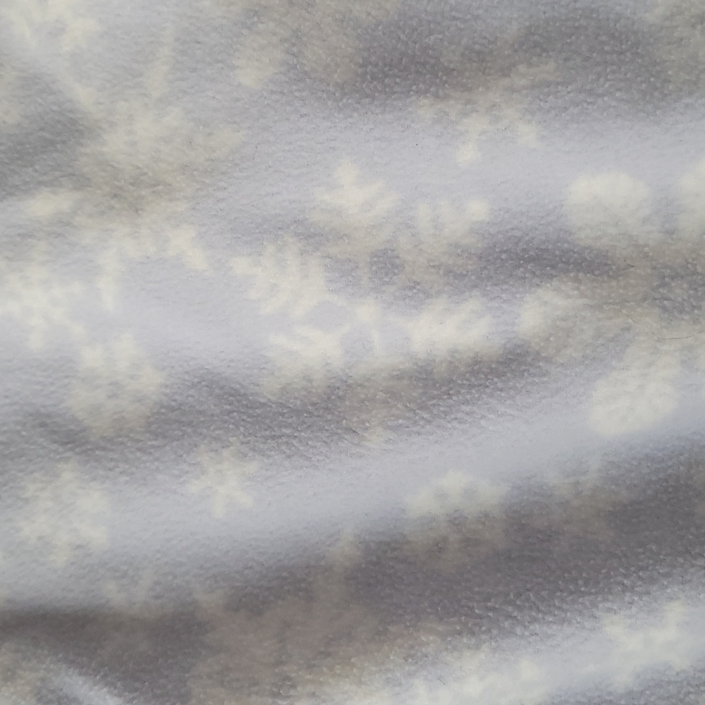 Robe - Picture 8 of 9